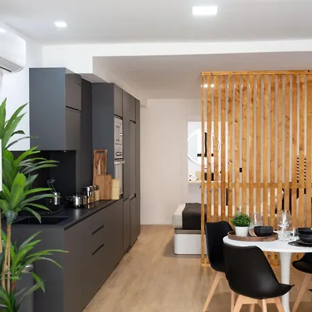 Leones By Concept Flats Apartament *