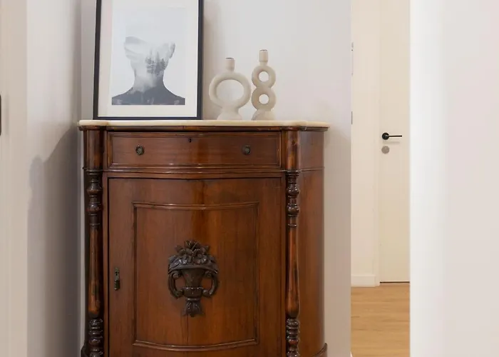 Leones By Concept Flats Apartment
